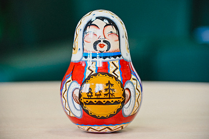 Сувенир Неваляшка Север